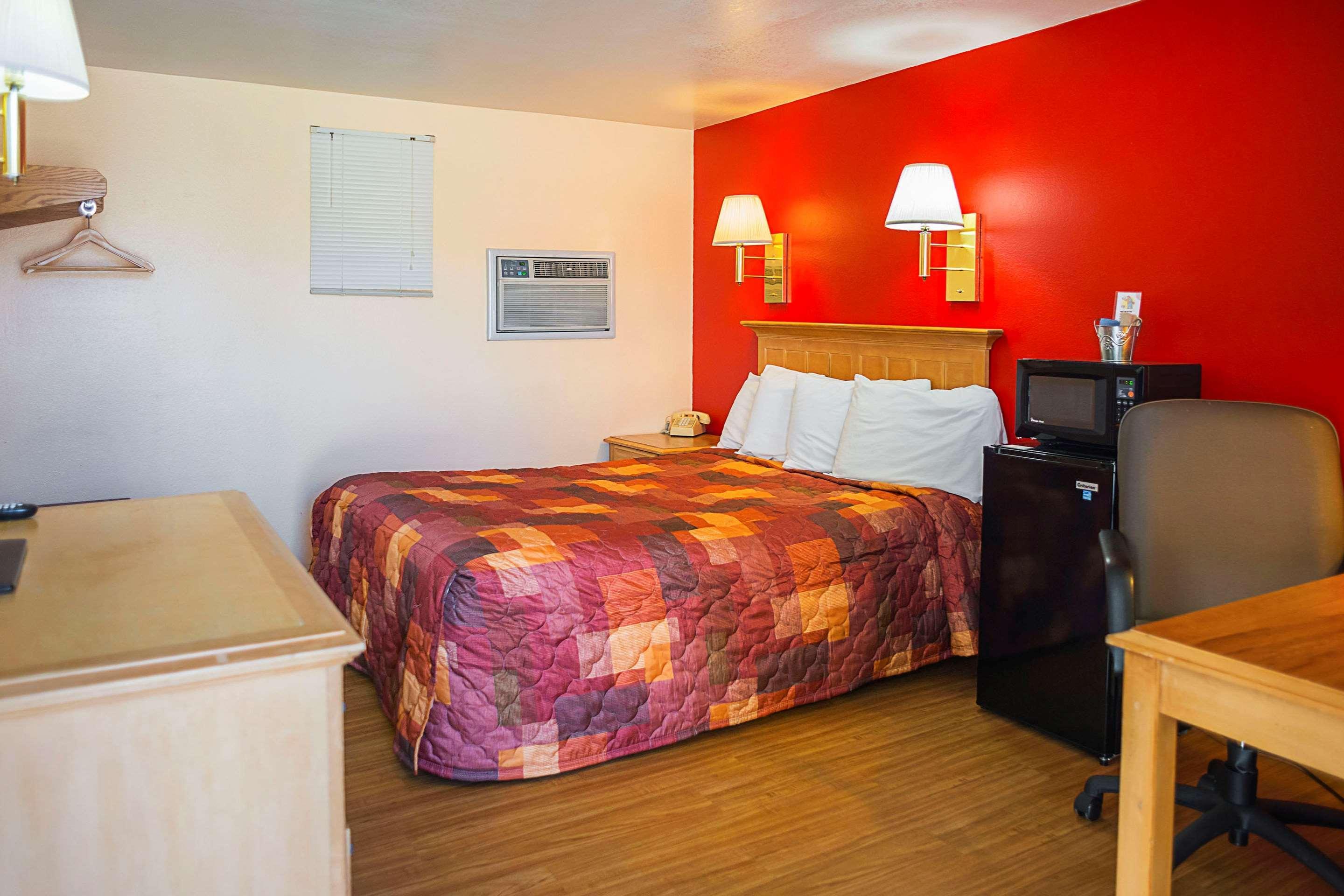 Inn Rodeway